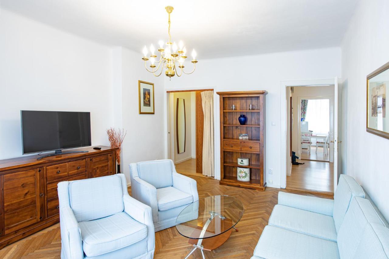 Melissa Apartments Карлови Вари Екстериор снимка