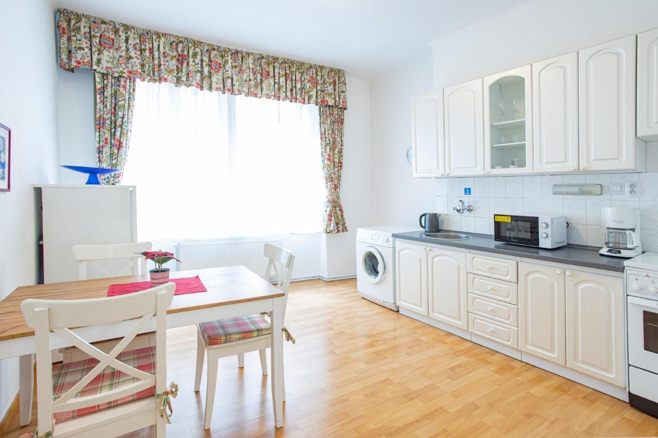 Melissa Apartments Карлови Вари Екстериор снимка