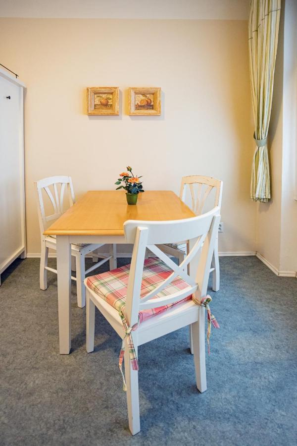 Melissa Apartments Карлови Вари Екстериор снимка