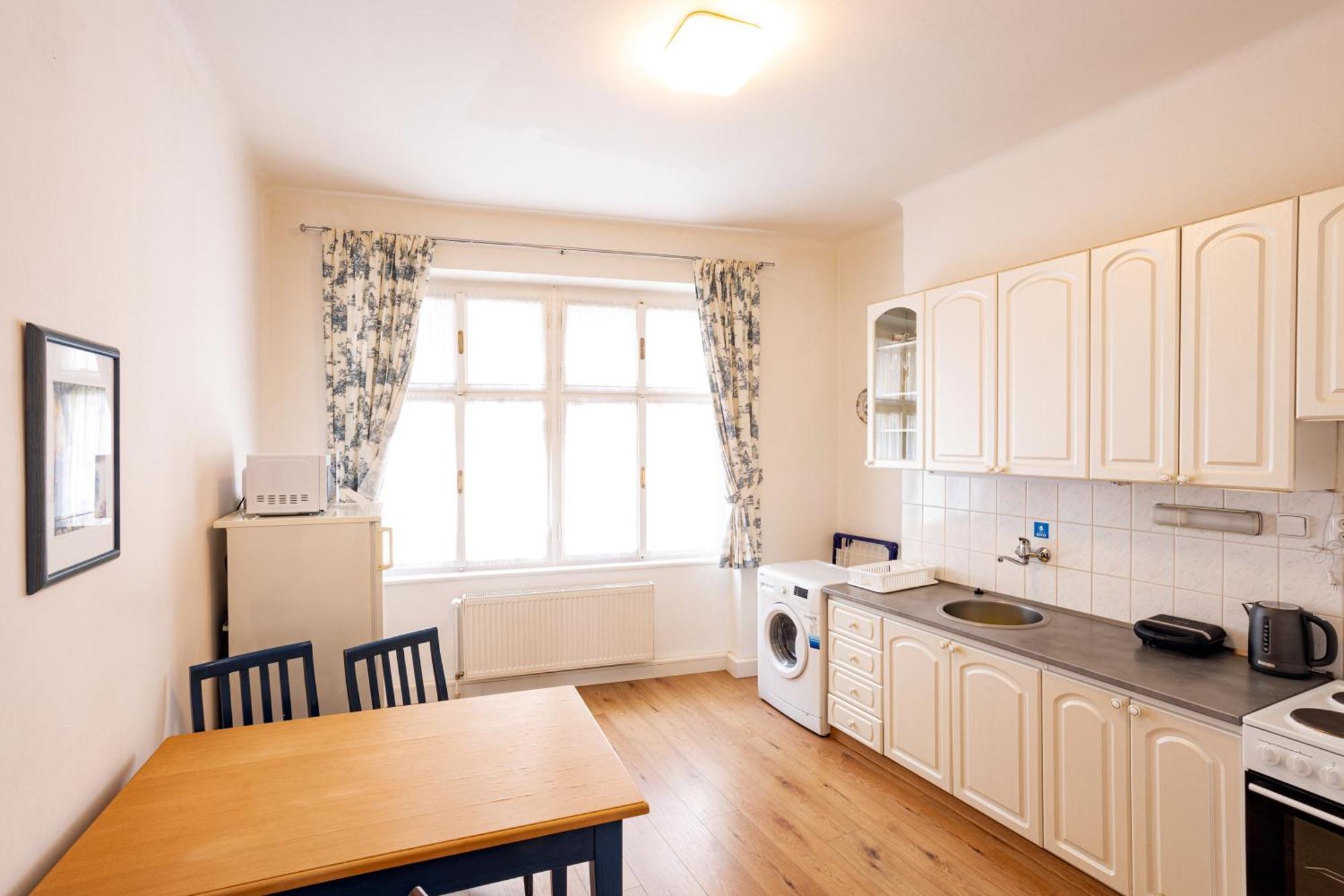 Melissa Apartments Карлови Вари Екстериор снимка