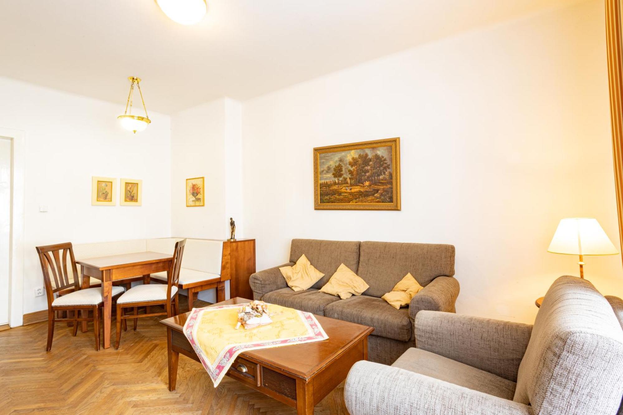 Melissa Apartments Карлови Вари Екстериор снимка